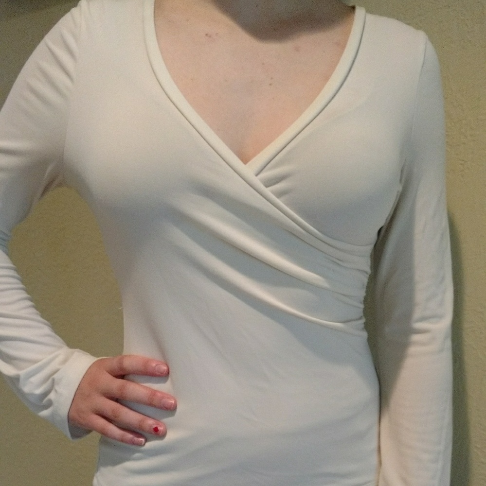 Cream wrap around top